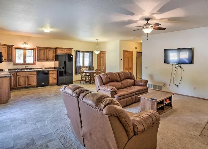 Apartment Quiet W/ Step-free Access *